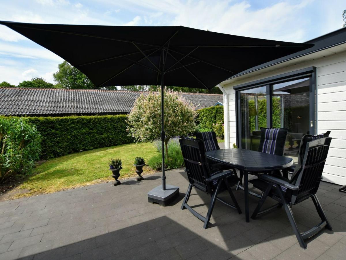 Spacious Chalet In Wolfheze With Garden Extérieur photo