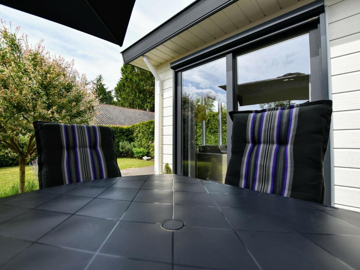 Spacious Chalet In Wolfheze With Garden Extérieur photo